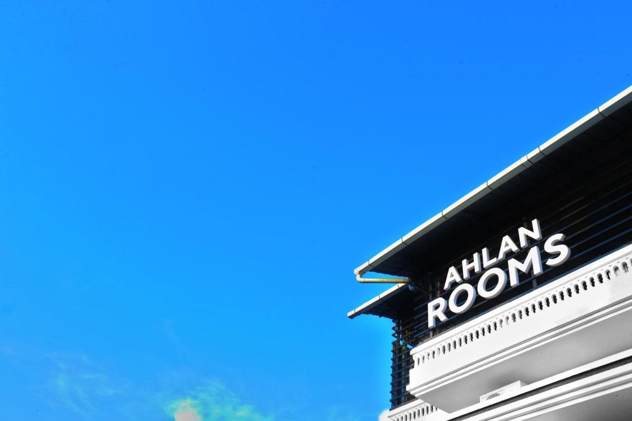 Ahlan Luxury Rooms Kochi ภายนอก รูปภาพ